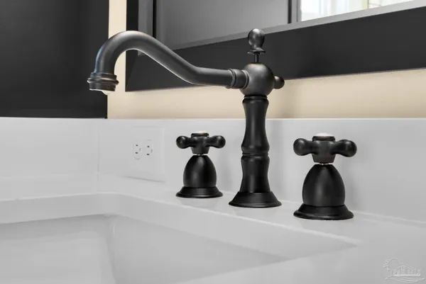 $974,899 | 3204 Edinburg Castle Drive, Milton, FL 32583