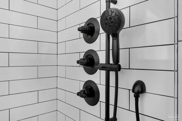 $974,899 | 3204 Edinburg Castle Drive, Milton, FL 32583