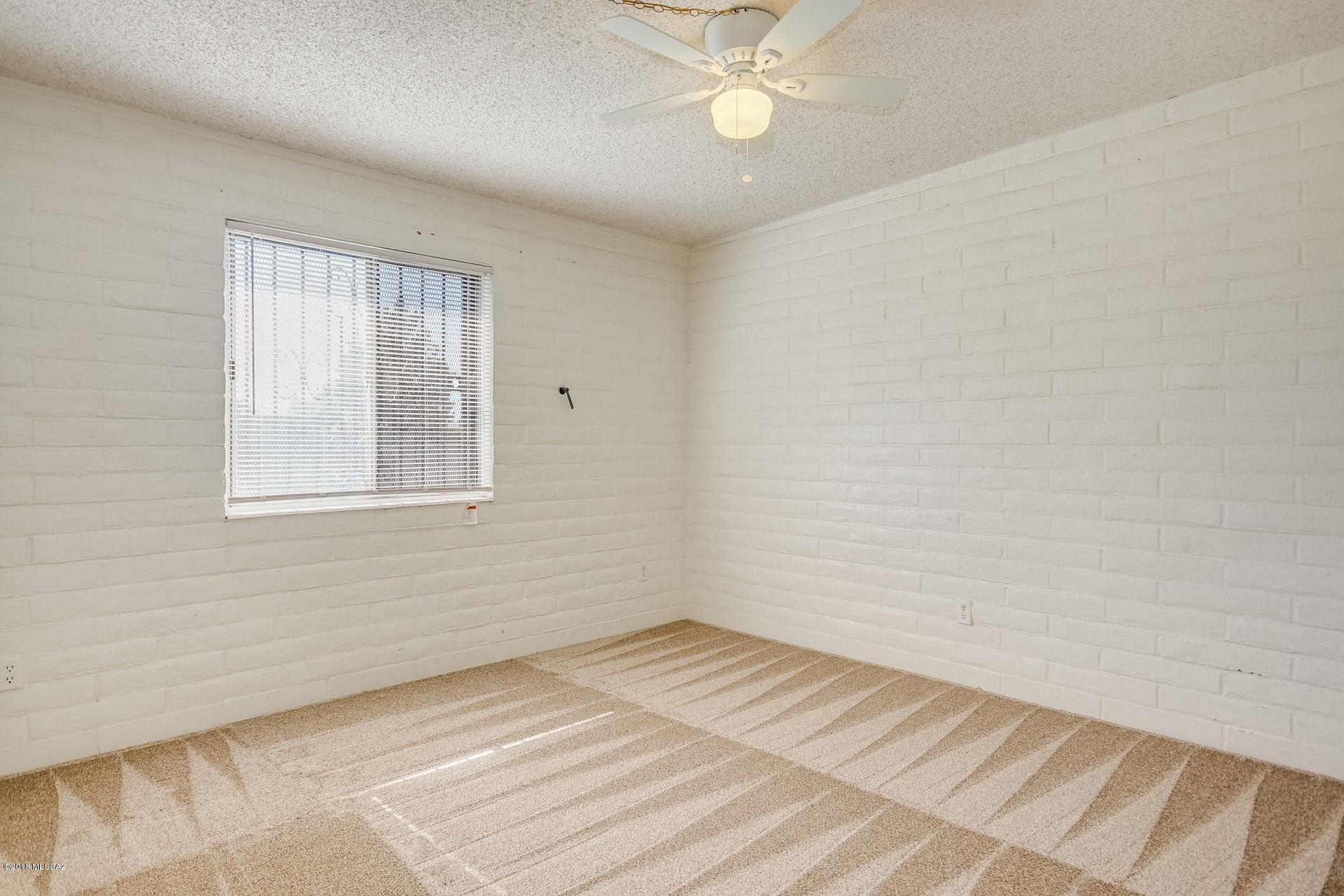 9842 East Stella Road Tucson, AZ 85730 - Photo 10 of 21