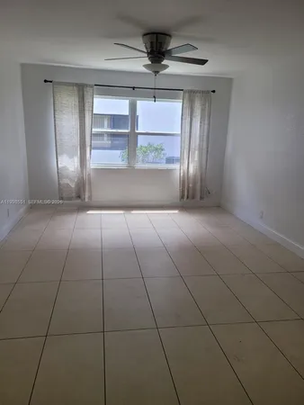 $129,000 | 241 Southeast 9th Avenue, Unit 104, Pompano Beach, FL 33060