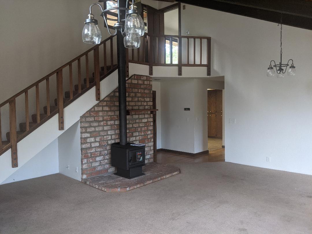 12877 Bobs Mountain Road Redding, CA 96003 - Photo 12 of 51 Great Room