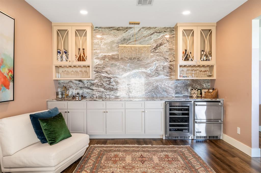 7147 Lavendale Avenue Dallas, TX 75230 - Photo 7 of 21