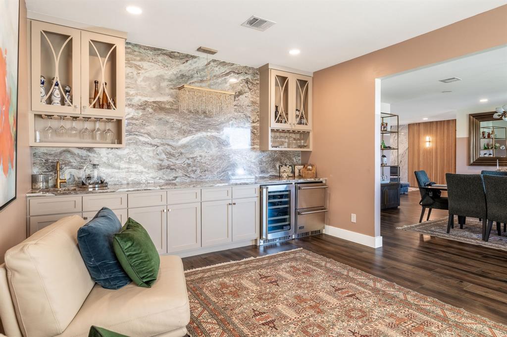 7147 Lavendale Avenue Dallas, TX 75230 - Photo 8 of 21