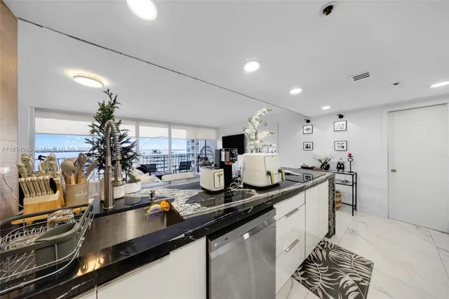 $520,000 | 7601 East Treasure Drive, Unit 1422, North Bay Village, FL 33141