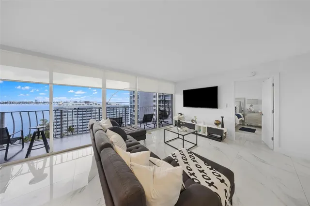 $520,000 | 7601 East Treasure Drive, Unit 1422, North Bay Village, FL 33141