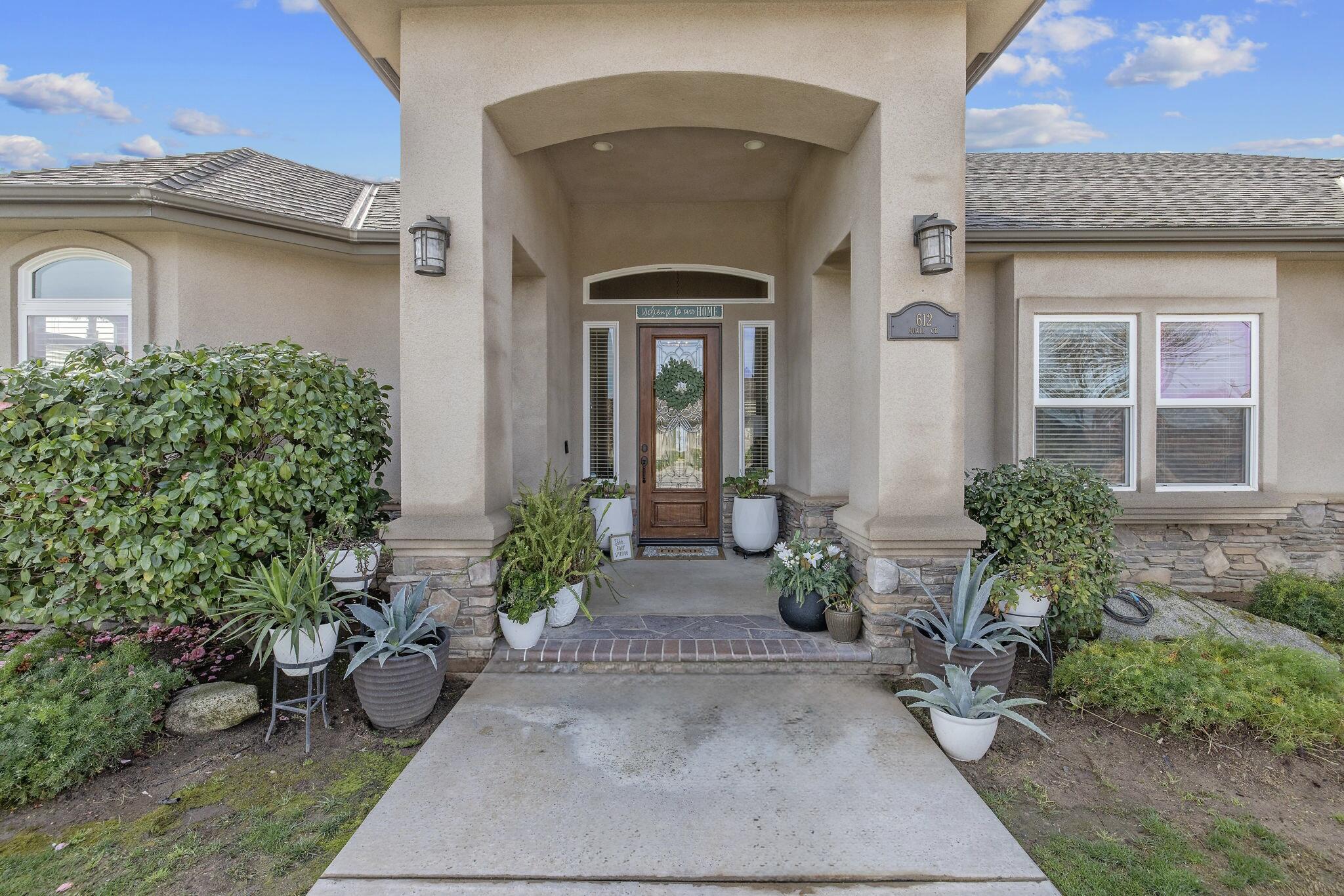 612 Quail Court Exeter, CA 93221 - Photo 3 of 87 8-web-or-mls-713A6983