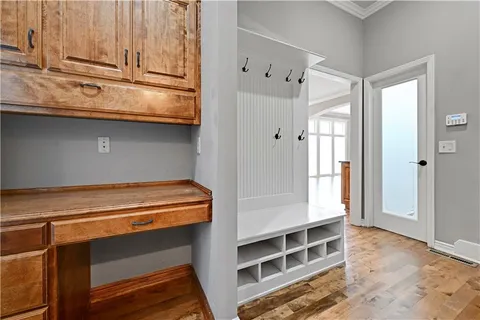 $915,000 | 9414 West 149th Terrace, Overland Park, KS 66221