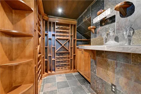 $915,000 | 9414 West 149th Terrace, Overland Park, KS 66221