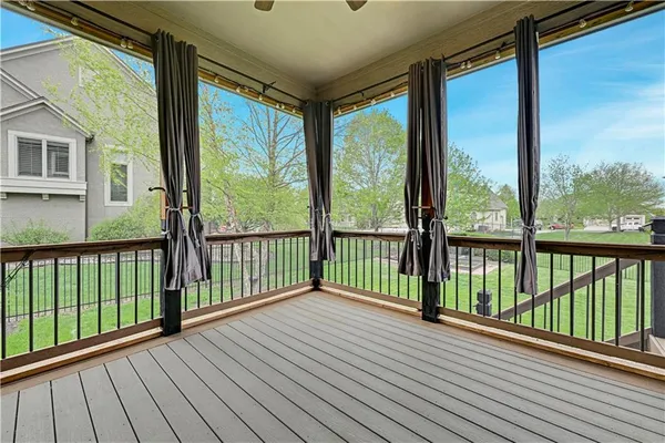 $945,000 | 9414 West 149th Terrace, Overland Park, KS 66221