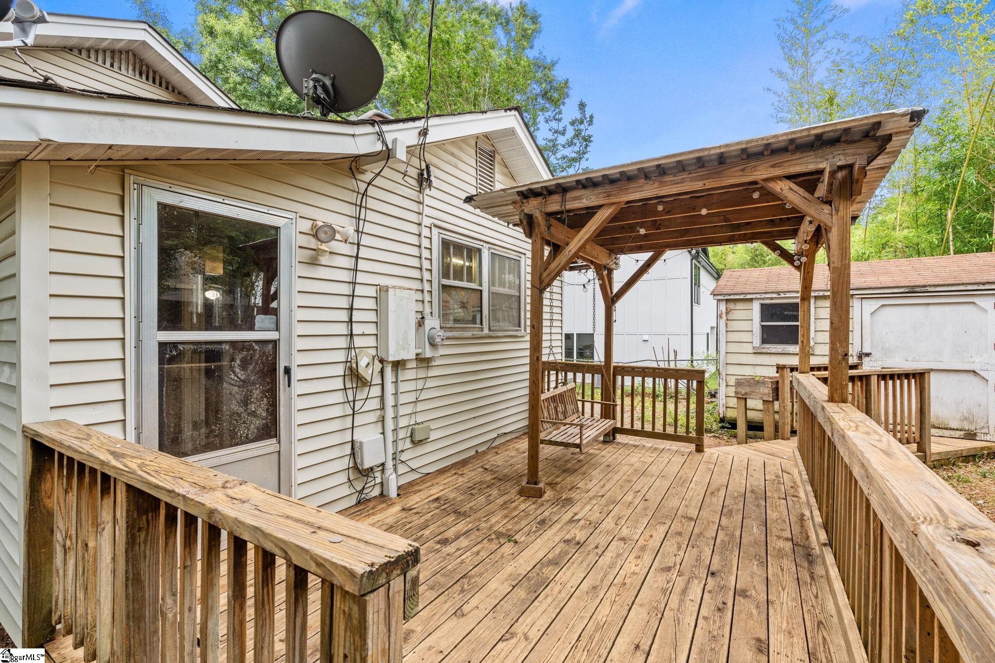 303 Front Street Easley, SC 29640 - Photo 22 of 28