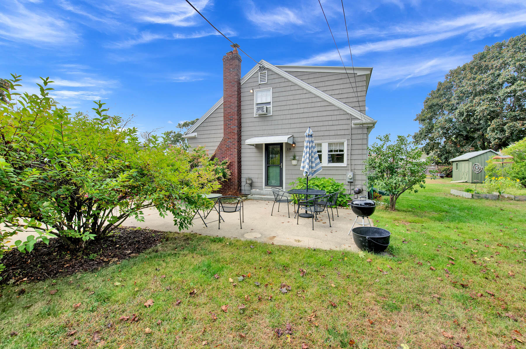19 Kettle Cove Road Cape Elizabeth, ME 04107 - Photo 4 of 41 pic-3