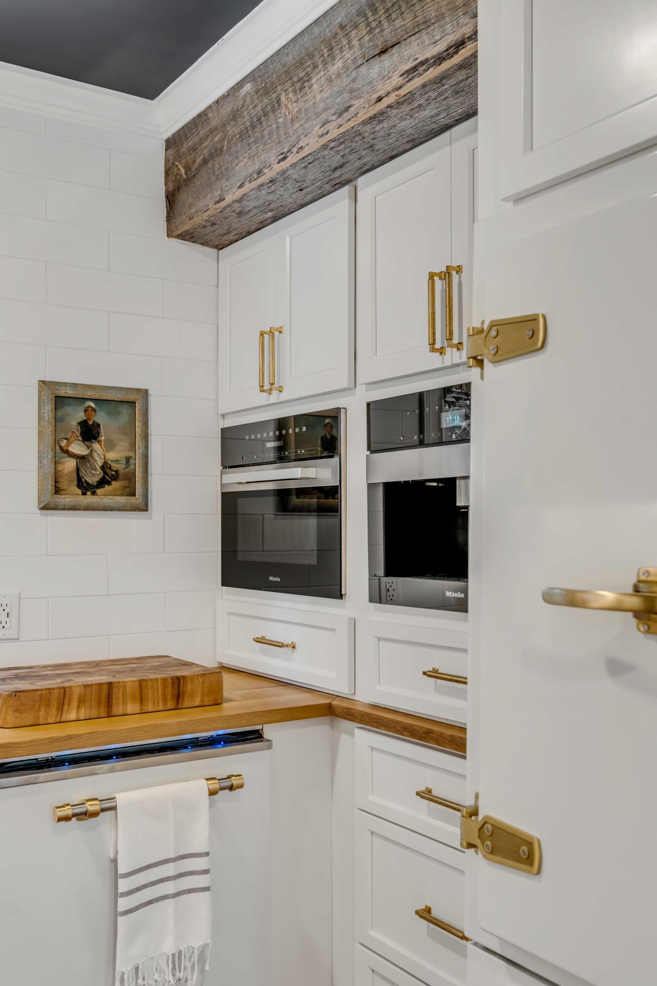 8 Smith Street Charleston, SC 29401 - Photo 18 of 61 Kitchen