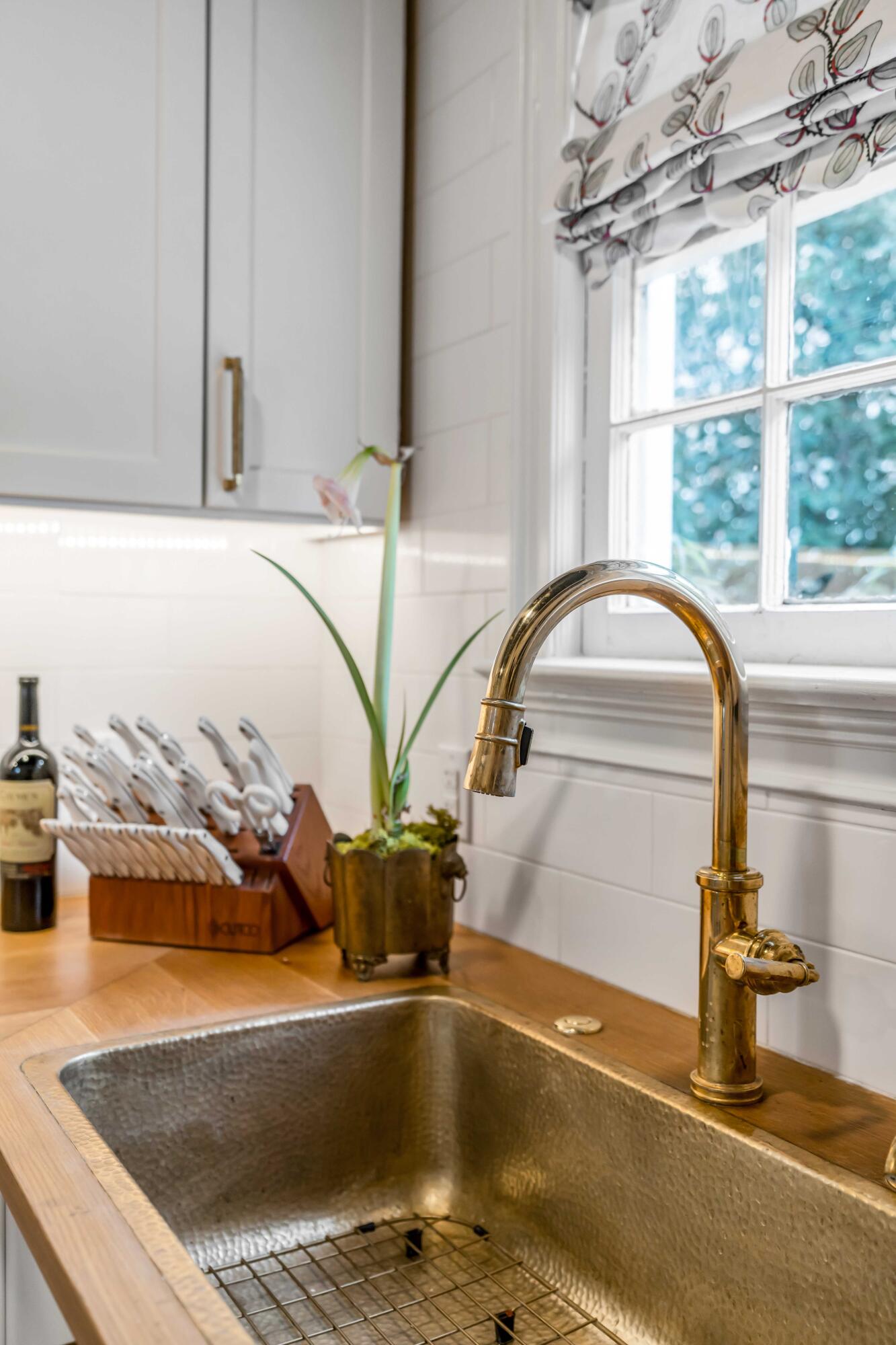 8 Smith Street Charleston, SC 29401 - Photo 19 of 61 Kitchen