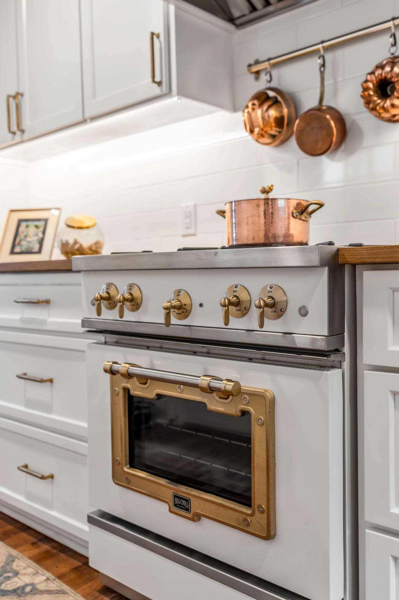 8 Smith Street Charleston, SC 29401 - Photo 20 of 61 Kitchen