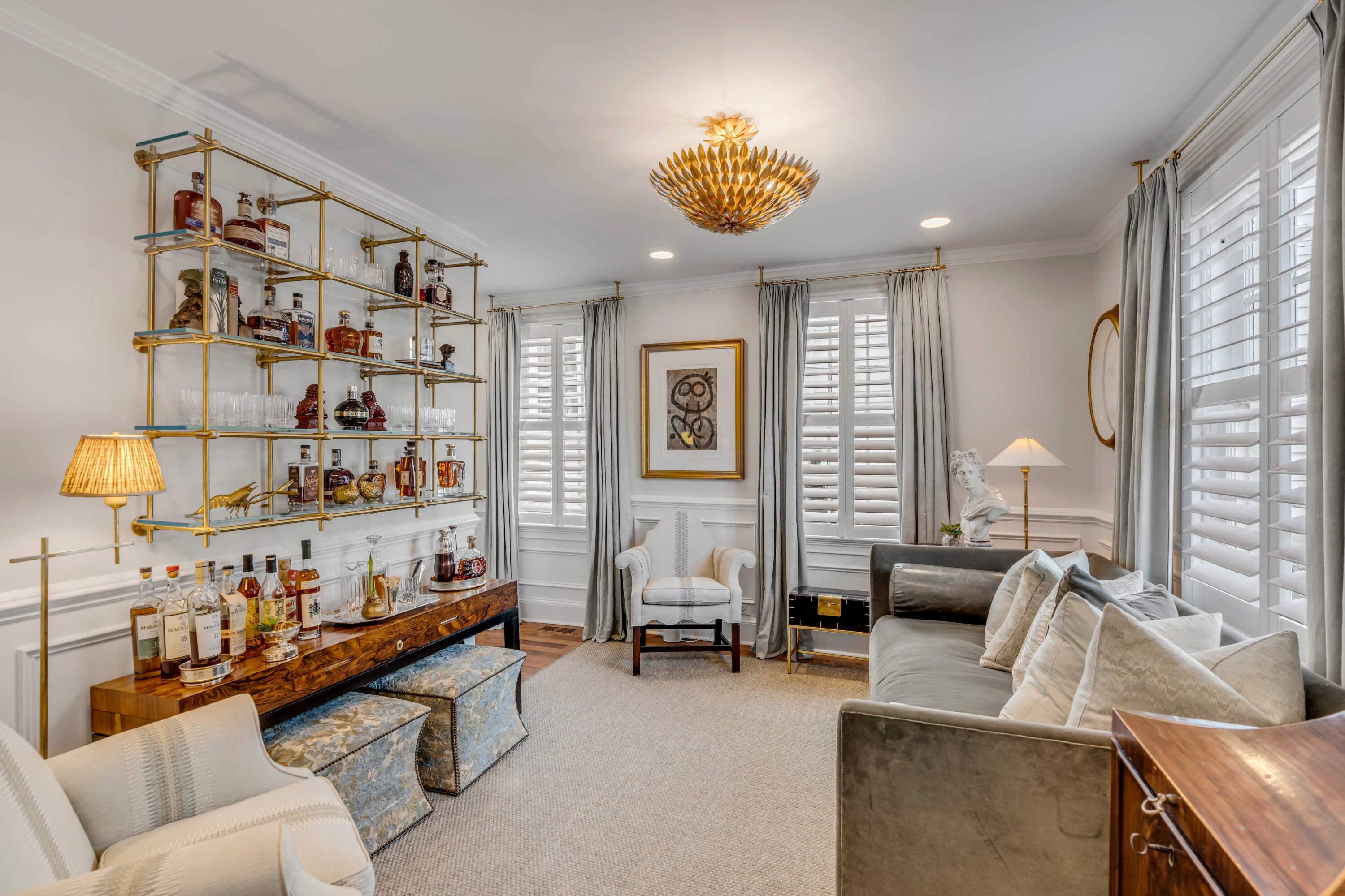 8 Smith Street Charleston, SC 29401 - Photo 23 of 61 Living Room