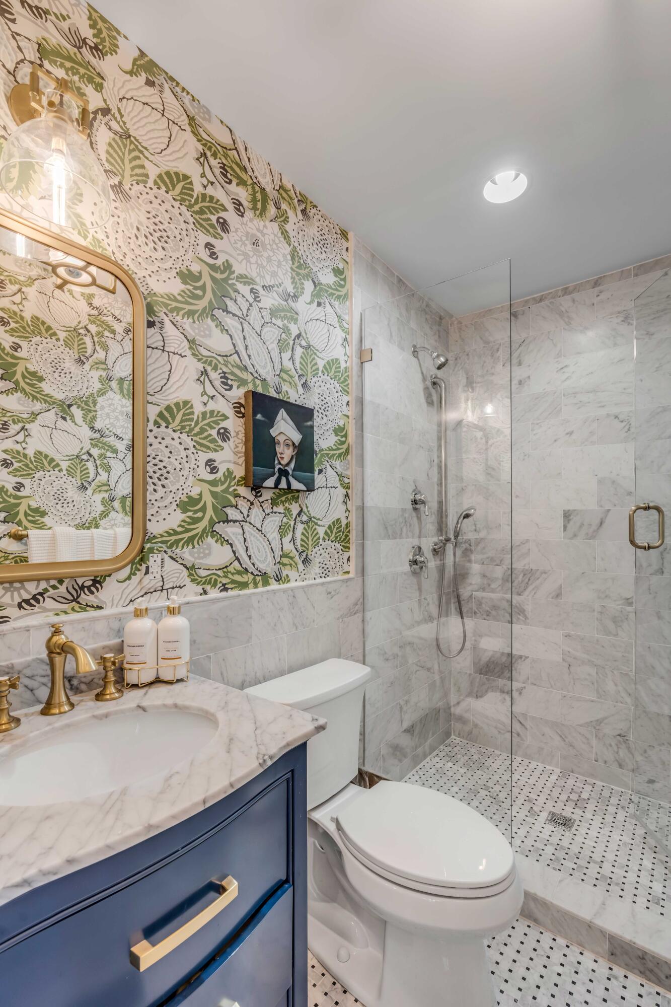 8 Smith Street Charleston, SC 29401 - Photo 26 of 61 Full Bath