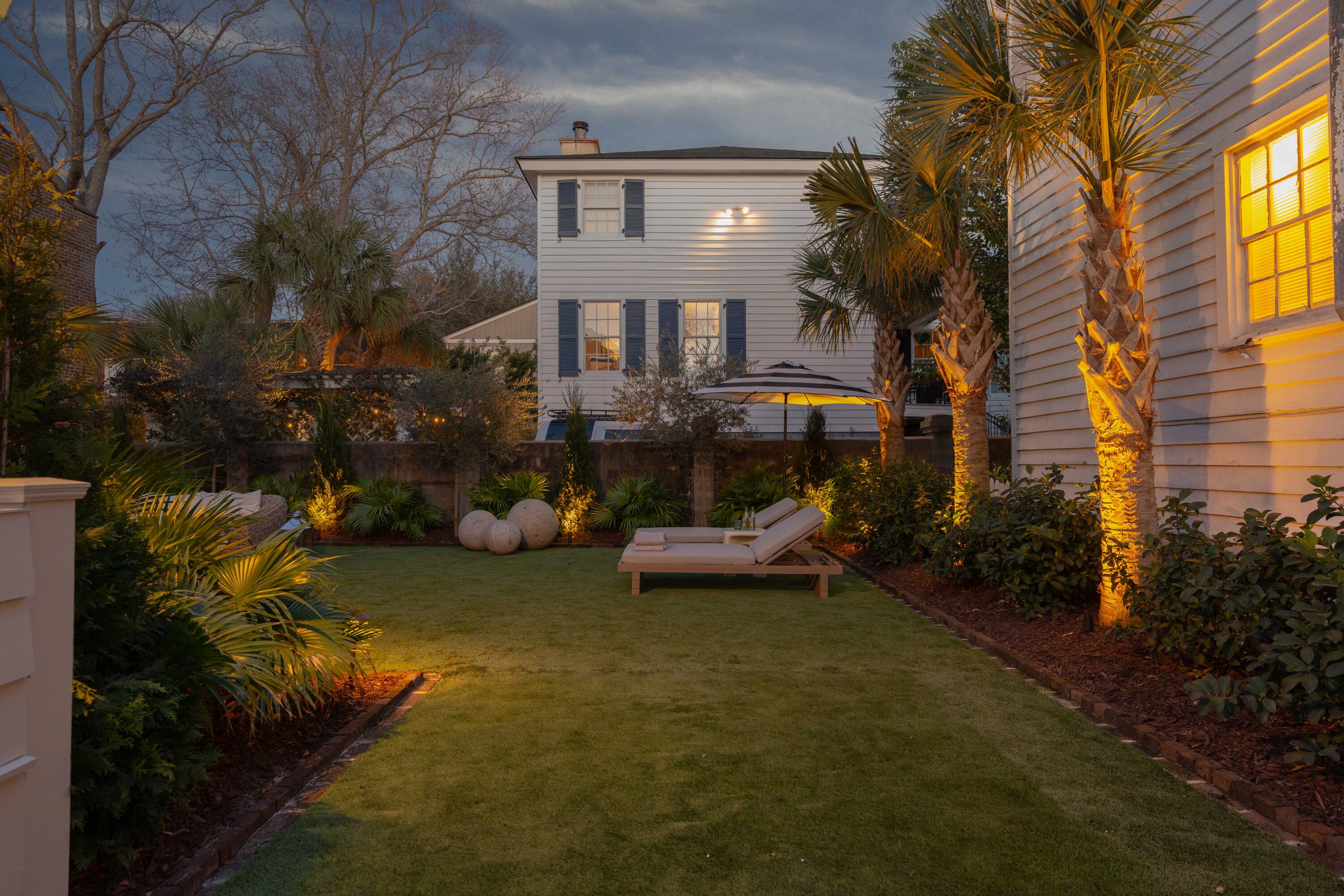 8 Smith Street Charleston, SC 29401 - Photo 58 of 61 Home at Twilight