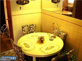 136 Wellington Road Upper Darby, PA 19082 - Photo 6 of 12 Kitchen