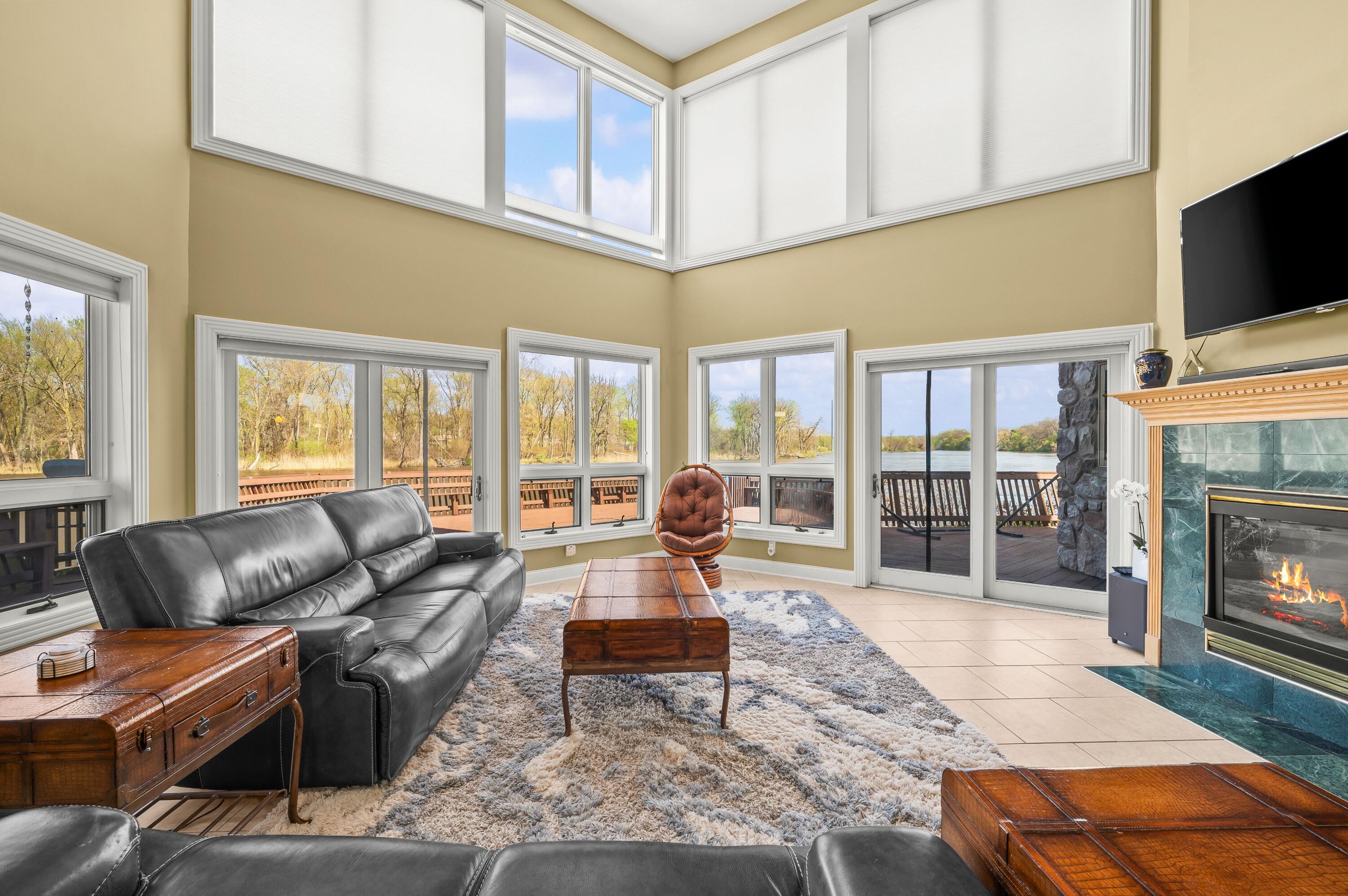 2349 Riverside Pointe Drive St. Joseph, MI 49085 - Photo 11 of 74 10DSC_7507