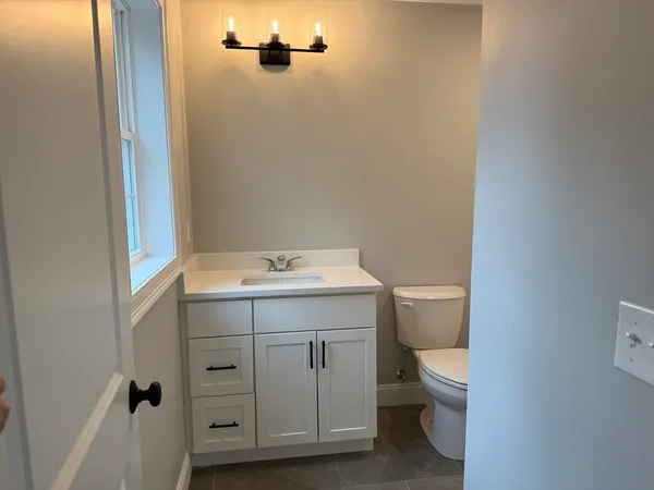 $4,100 | 19 Kashmir's Way, Unit 19, Lakeville, MA 02347