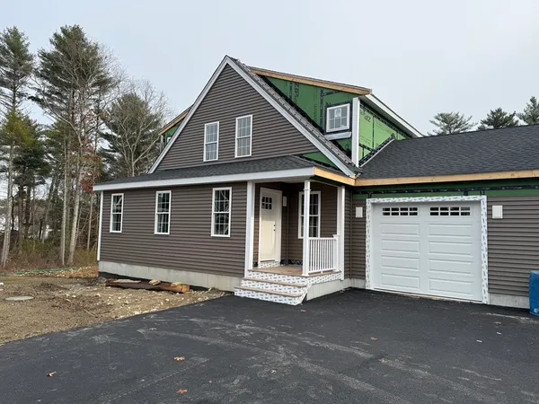 $4,100 | 19 Kashmir's Way, Unit 19, Lakeville, MA 02347