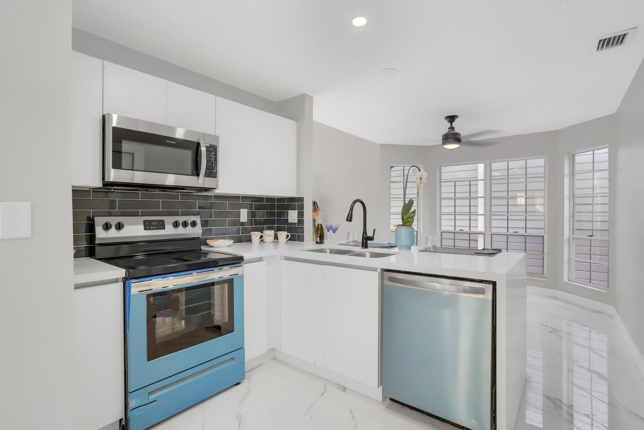 5108 Coronado Ridge Boca Raton, FL 33486 - Photo 9 of 47 WhatsApp Image 2023-01-06 at 4.24.45 PM