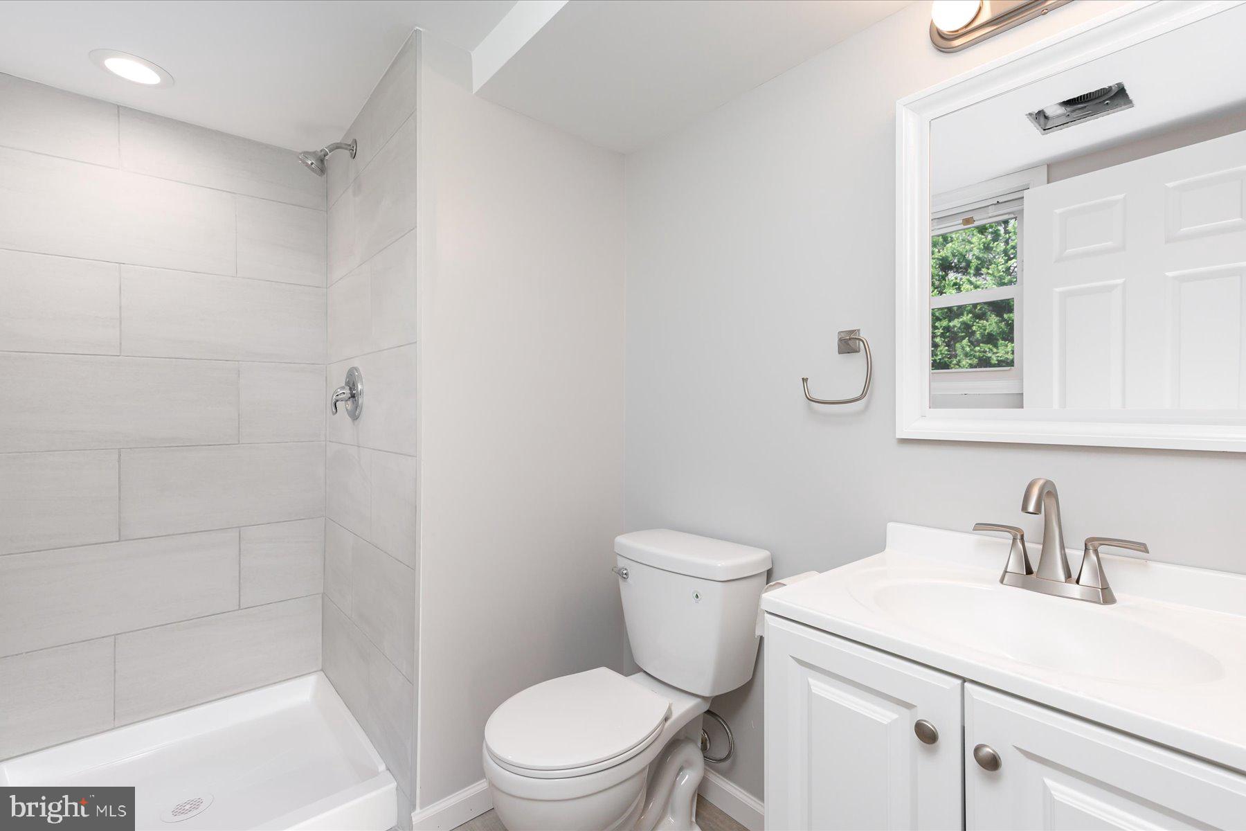 401 Heitzman Road Davidsonville, MD 21035 - Photo 20 of 32 Basement Bathroom