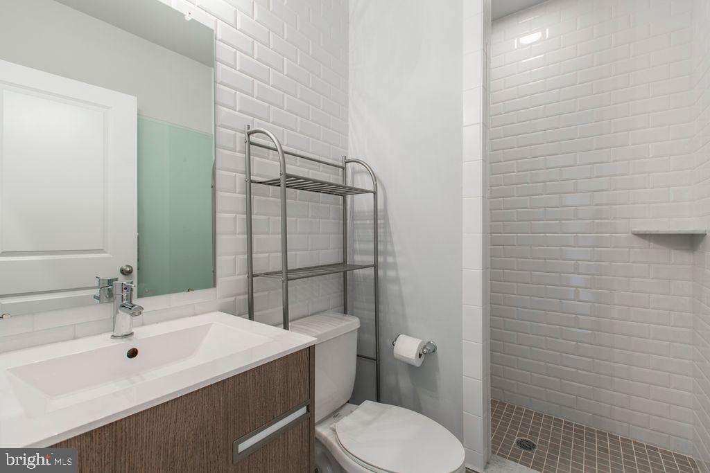 4304 Cresson Street, Unit 11 Philadelphia, PA 19127 - Photo 16 of 24 Gallery Image 16