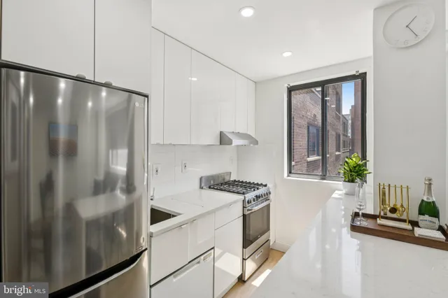 $309,000 | 1420 N Street Northwest, Unit 615, Washington, DC 20005