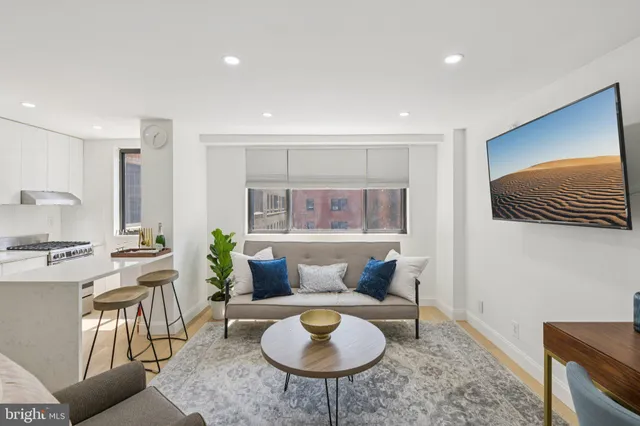 $309,000 | 1420 N Street Northwest, Unit 615, Washington, DC 20005