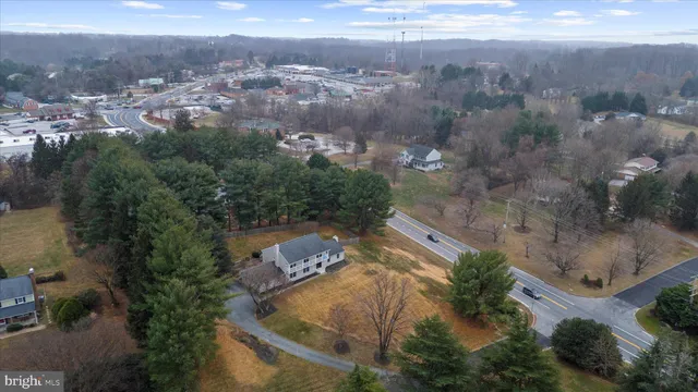 $695,000 | 3300 Paper Mill Road, Phoenix, MD 21131