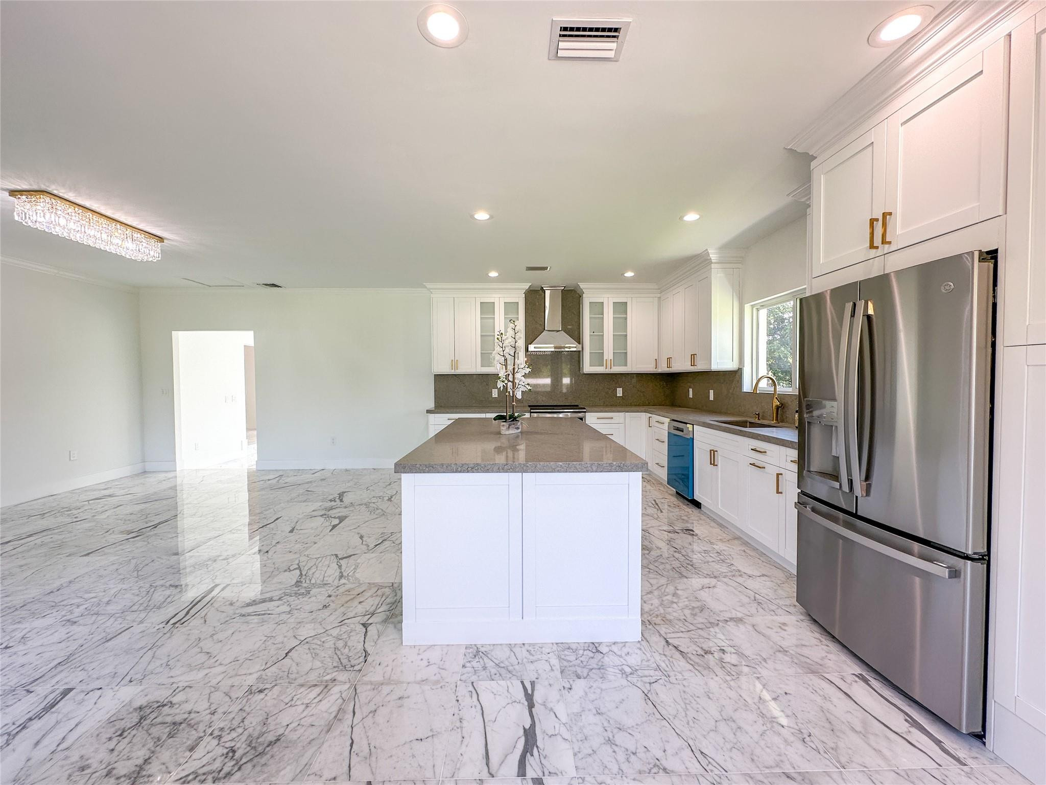 5941 Southwest 198th Terrace Southwest Ranches, FL 33332 - Photo 13 of 41 Photo 13