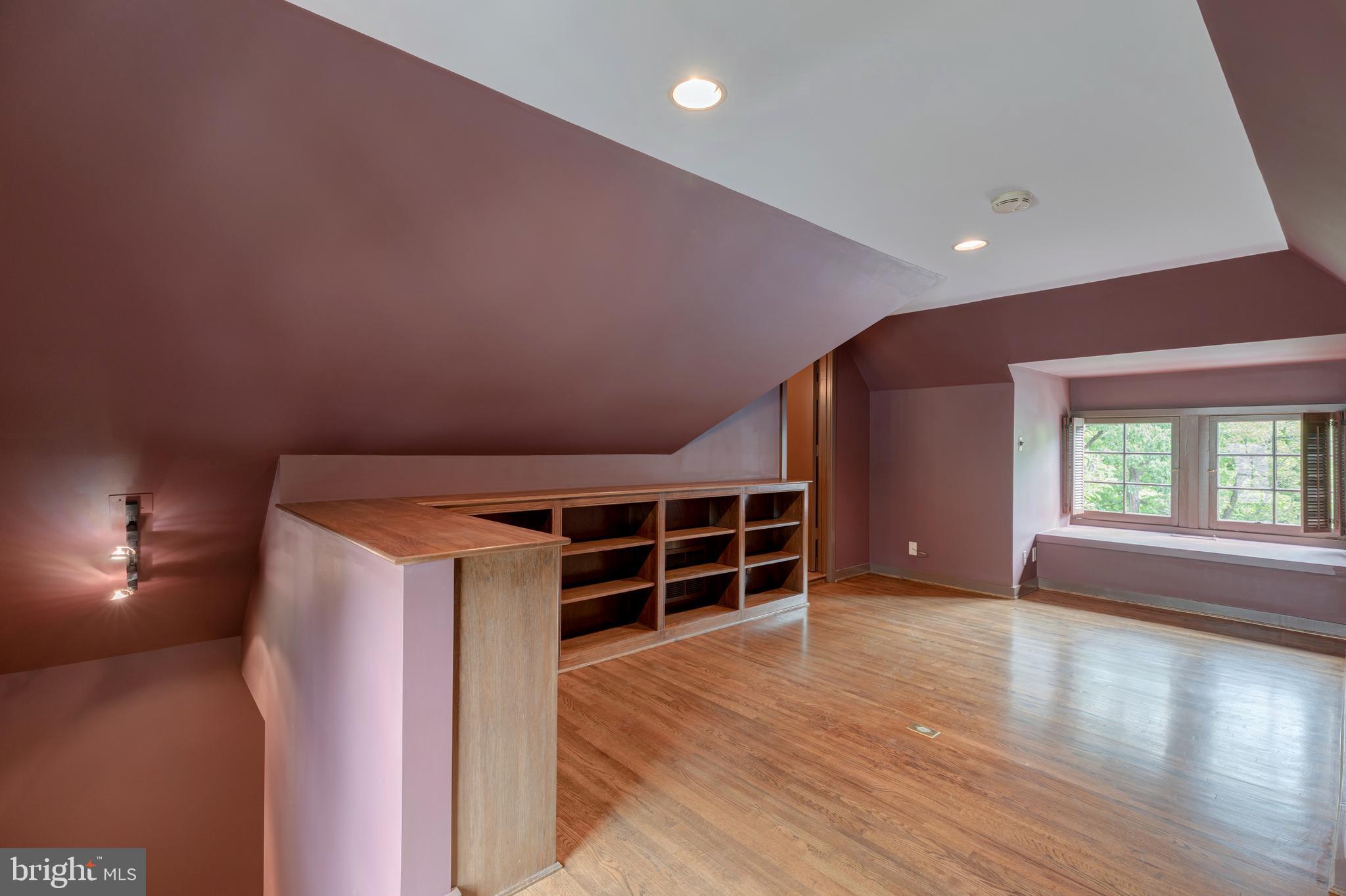 3100 33rd Place Northwest Washington, DC 20008 - Photo 25 of 36 Gallery Image 25