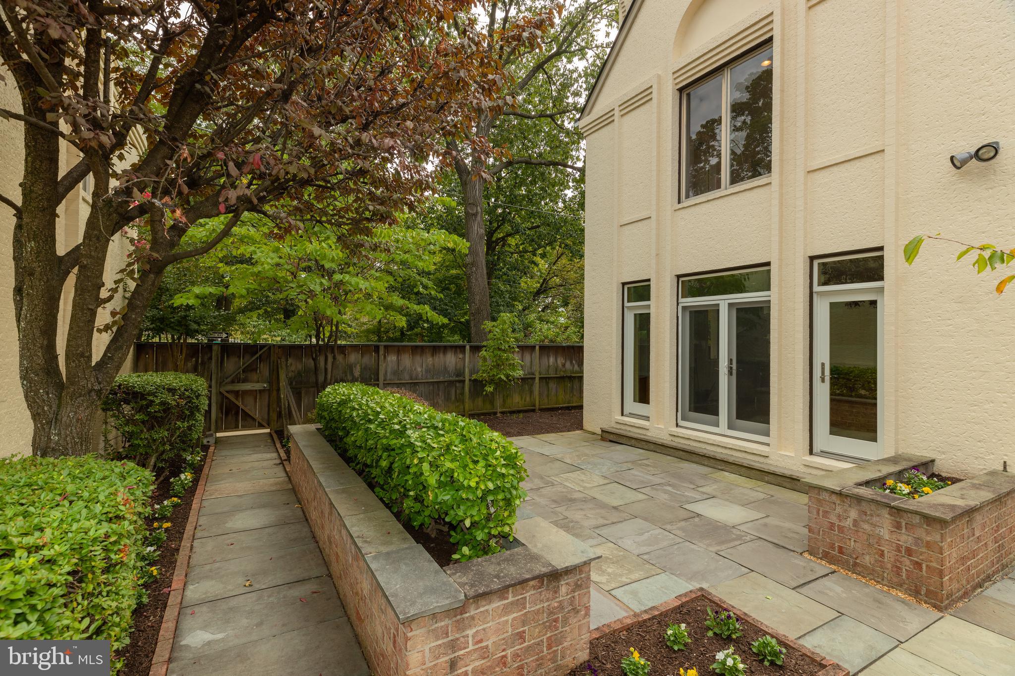 3100 33rd Place Northwest Washington, DC 20008 - Photo 31 of 36 Gallery Image 31