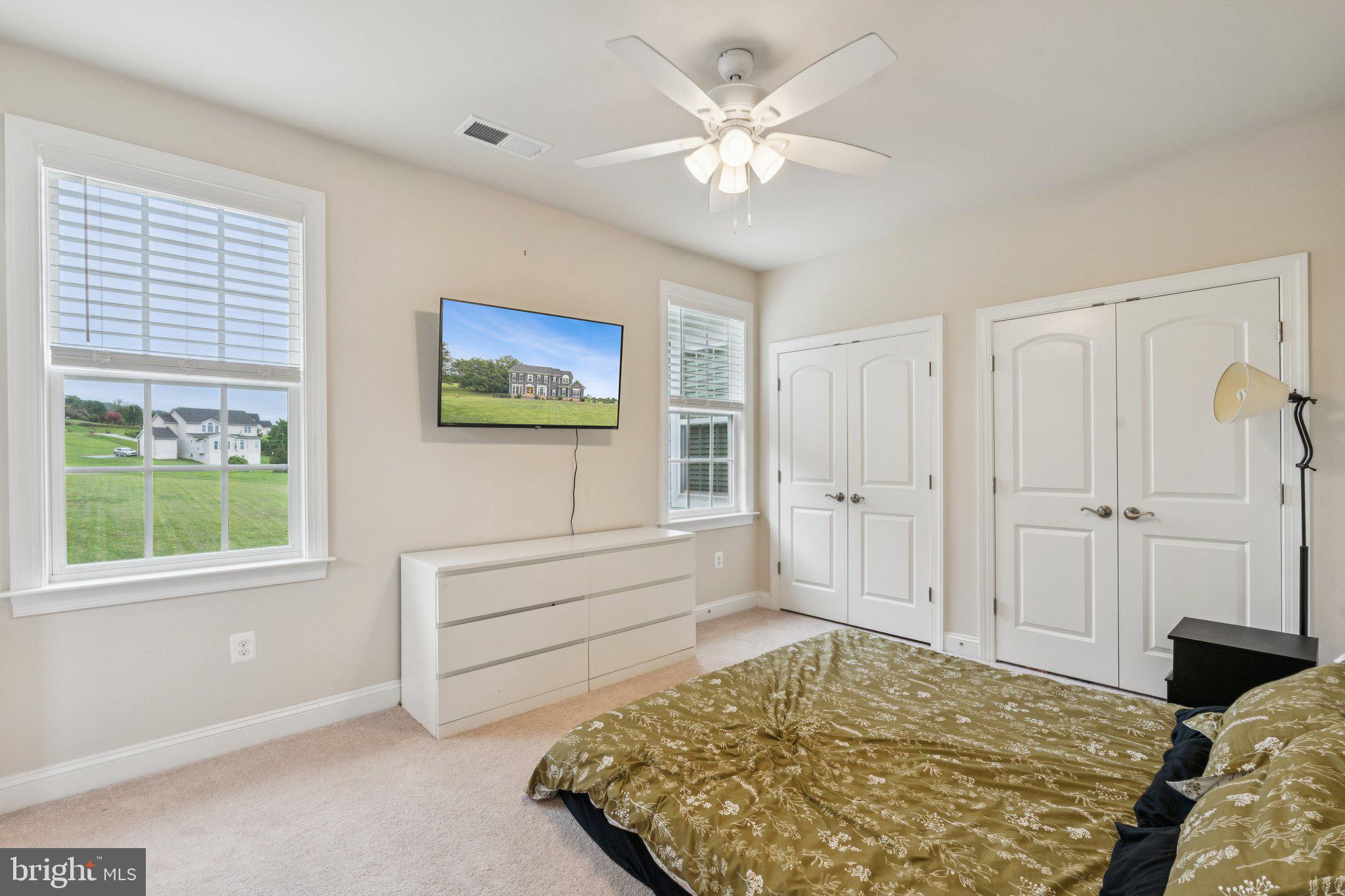 35490 Sunny Ridge Road Round Hill, VA 20141 - Photo 39 of 68 Bright and airy bedroom retreat.
