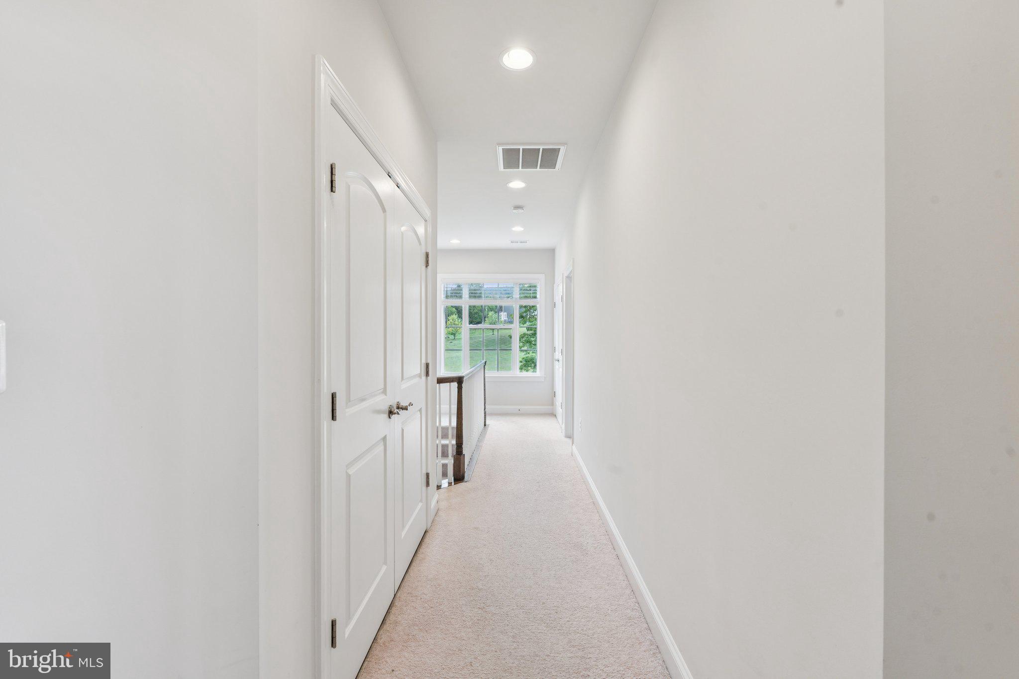 35490 Sunny Ridge Road Round Hill, VA 20141 - Photo 41 of 68 Bright and inviting hallway retreat.