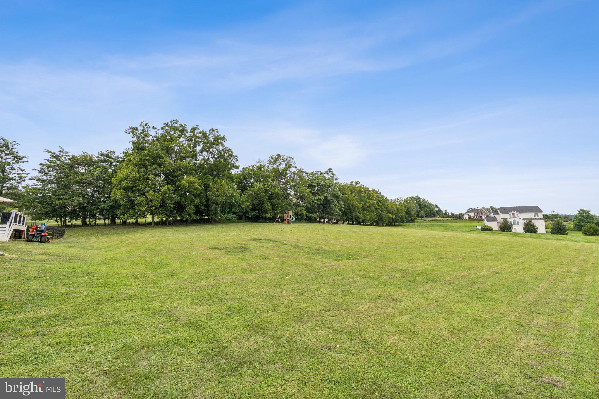 35490 Sunny Ridge Road Round Hill, VA 20141 - Photo 55 of 68 Spacious green landscape awaits you.