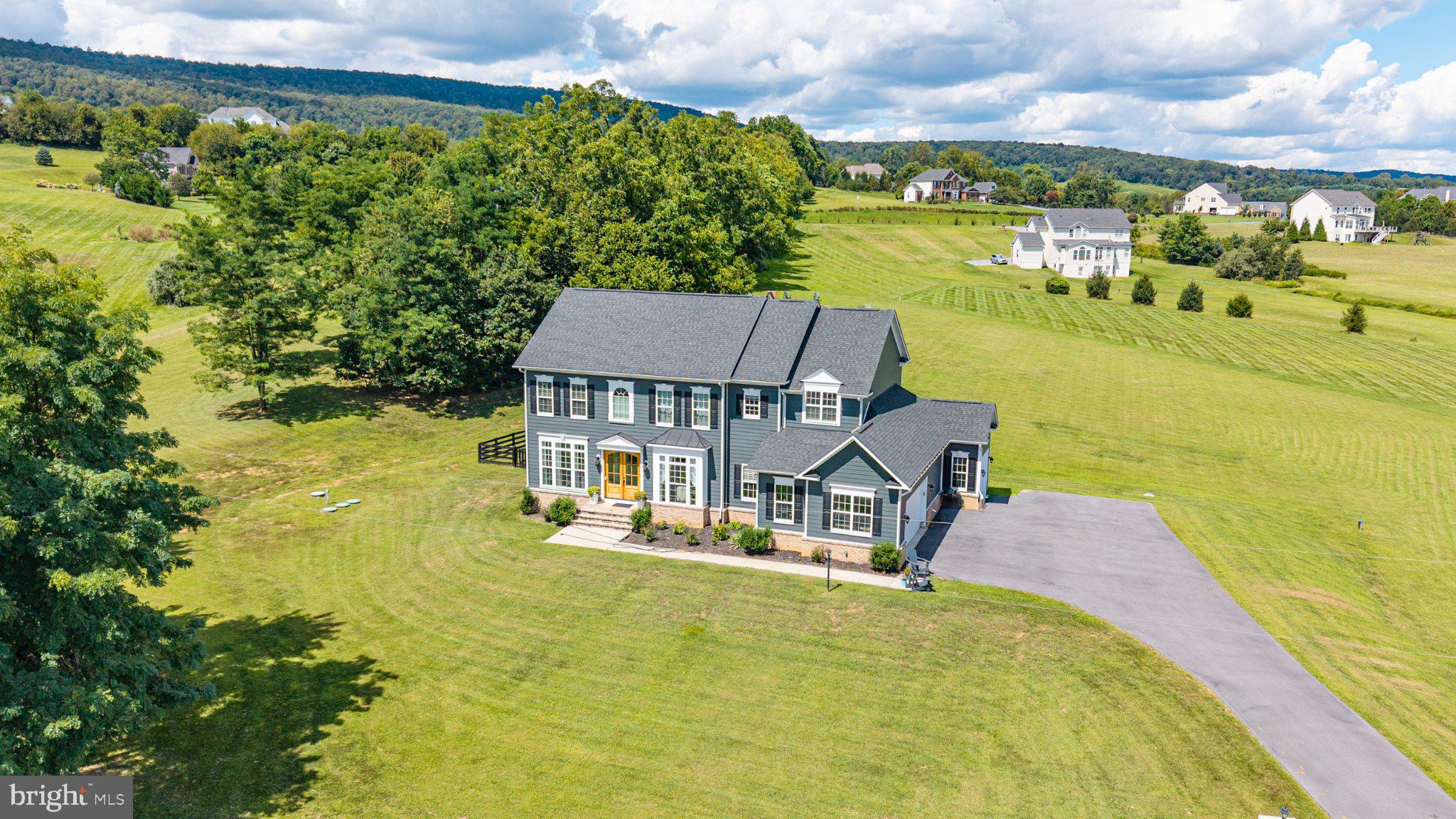 35490 Sunny Ridge Road Round Hill, VA 20141 - Photo 60 of 68 Spacious home amid lush greenery.