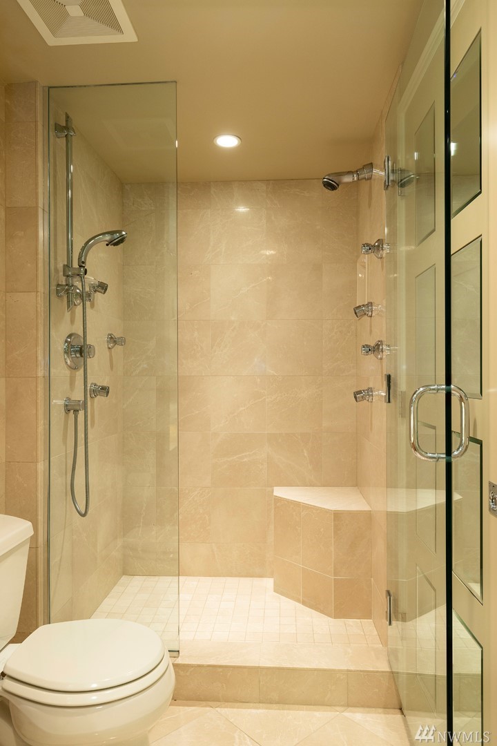 1301 Spring Street, Unit 17F Seattle, WA 98104 - Photo 24 of 39