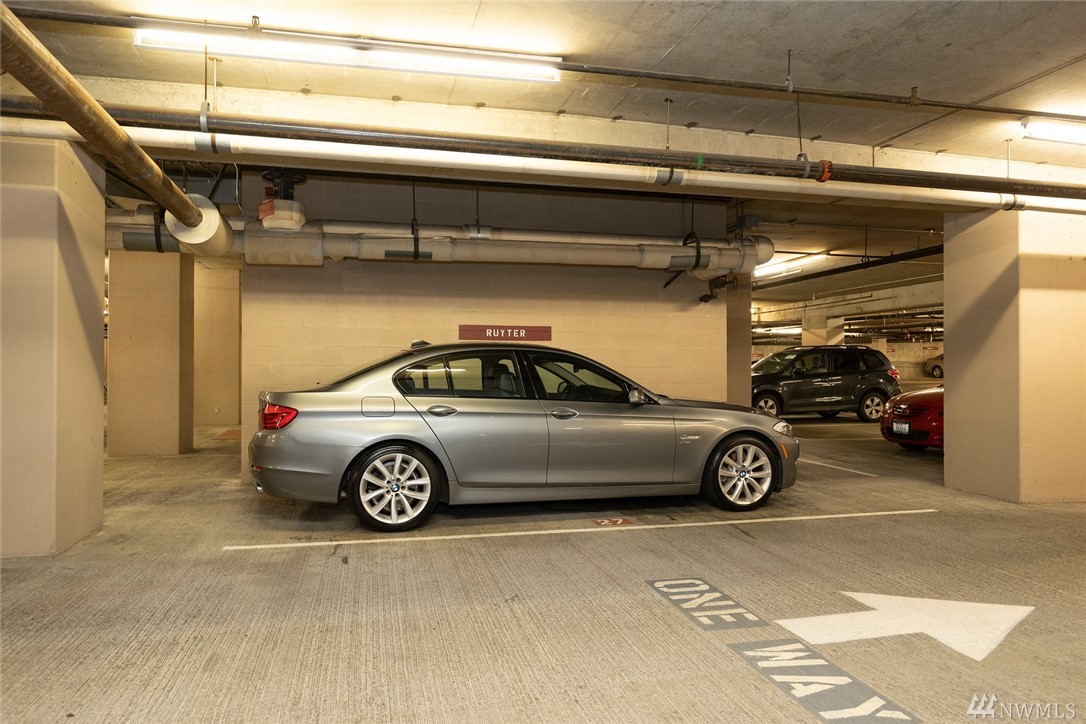 1301 Spring Street, Unit 17F Seattle, WA 98104 - Photo 27 of 39