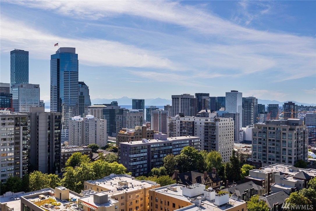 1301 Spring Street, Unit 17F Seattle, WA 98104 - Photo 9 of 39