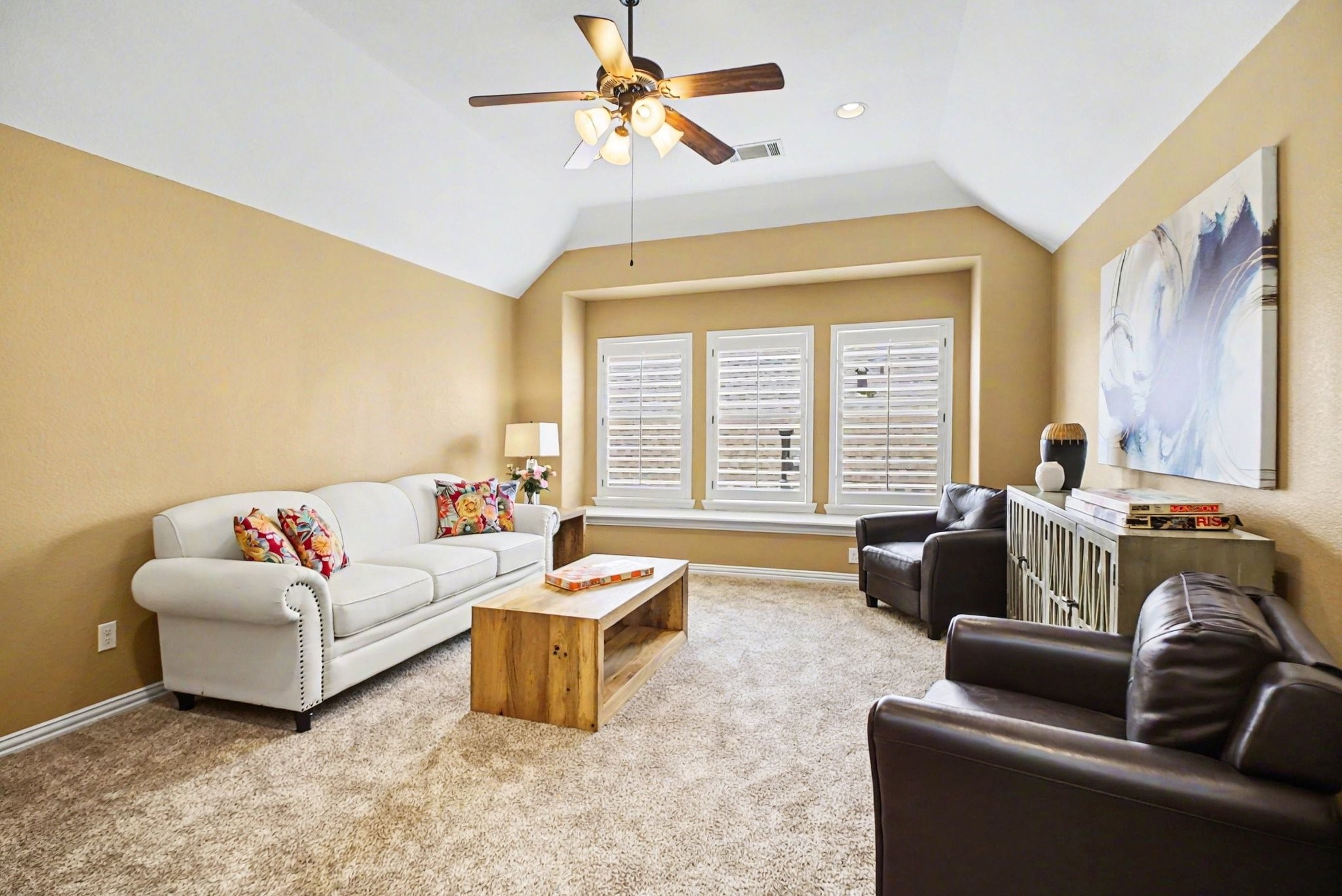 8210 Thunder Ridge Way Missouri City, TX 77459 - Photo 28 of 42 This versatile upstairs den/playroom, located near the secondary bedrooms, features a bright bank of windows perfect for studying or game time.
