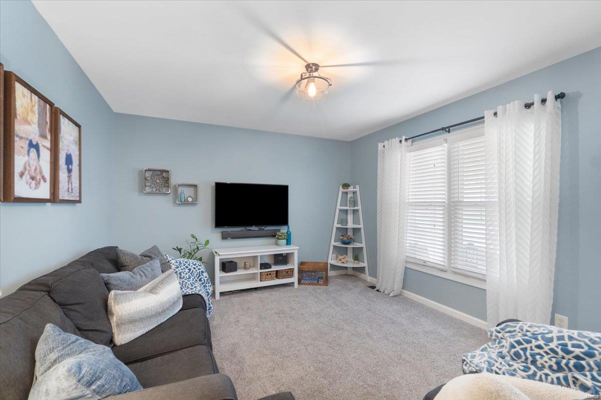 344 Brightfield Drive Ballwin, MO 63021 - Photo 9 of 34