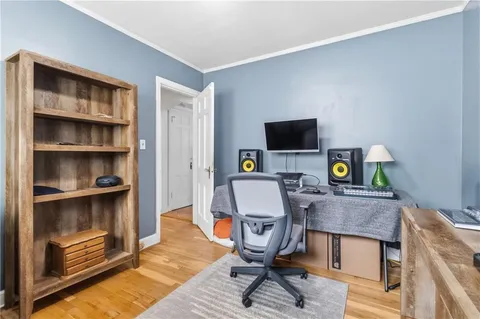 $325,000 | 7244 Baltimore Avenue, Kansas City, MO 64114