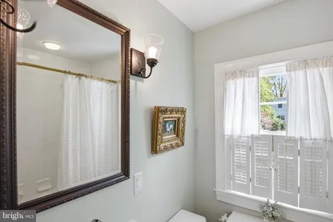 $1,279,000 | 5510 Roosevelt Street, Bethesda, MD 20817