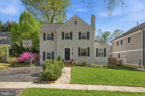 $1,279,000 | 5510 Roosevelt Street, Bethesda, MD 20817
