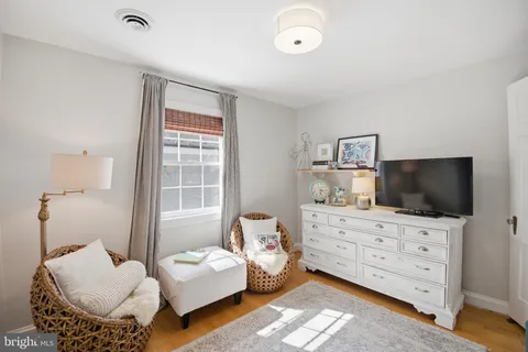 $1,279,000 | 5510 Roosevelt Street, Bethesda, MD 20817