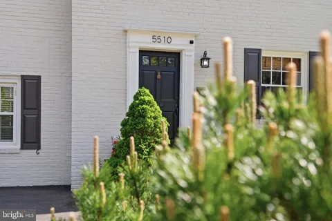 $1,279,000 | 5510 Roosevelt Street, Bethesda, MD 20817