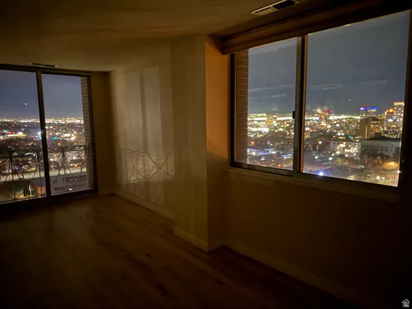 $525,000 | 777 East S Temple, Unit 13B, Salt Lake City, UT 84102