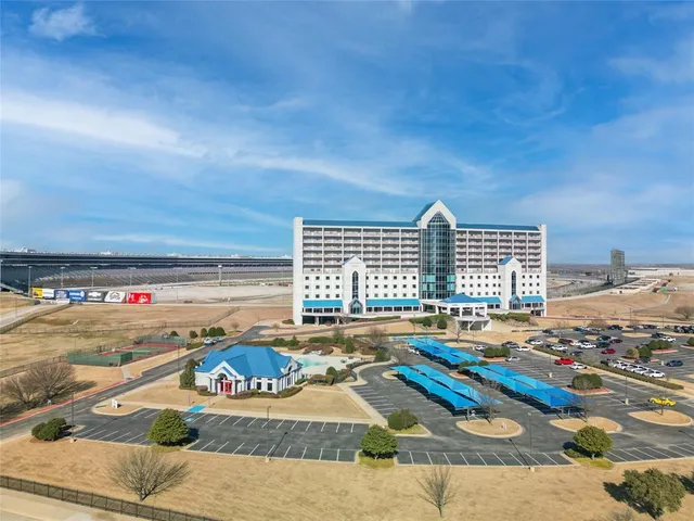 $539,000 | 3575 Lone Star Circle, Unit 907, Fort Worth, TX 76177